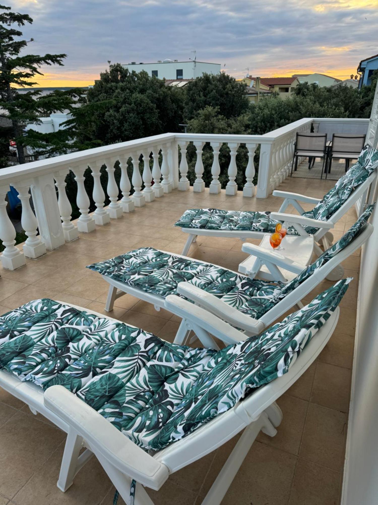 Villa Infinity Мандре Екстериор снимка